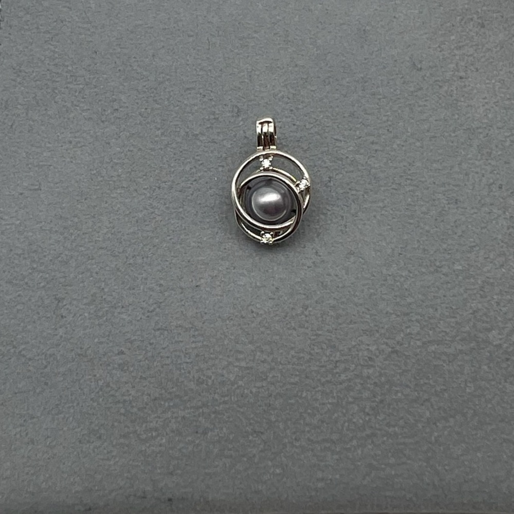 Elegant Sterling Silver Pearl Cage Pendant - Picture 2 of 11